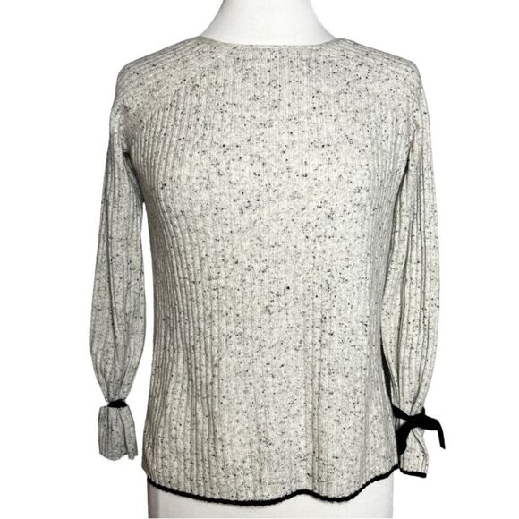 LISA TODD Ribbed Knit Cashmere V-Back Tie Sleeve Sweater Speckled Black & Cream - Picture 1 of 7